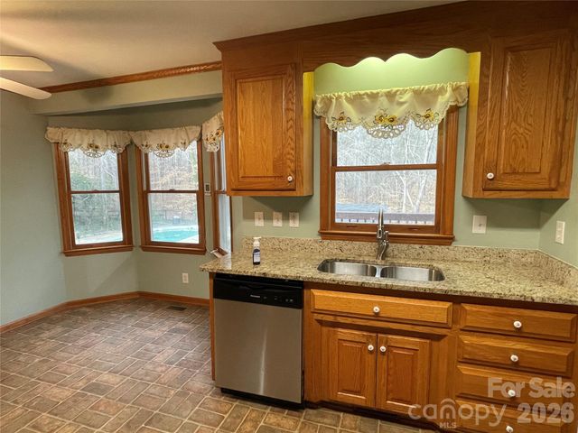 138 Walking Horse Run, Stanley, NC 28164