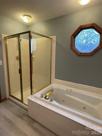 138 Walking Horse Run, Stanley, NC 28164