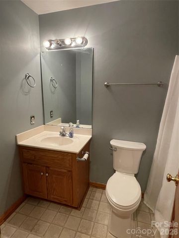 138 Walking Horse Run, Stanley, NC 28164