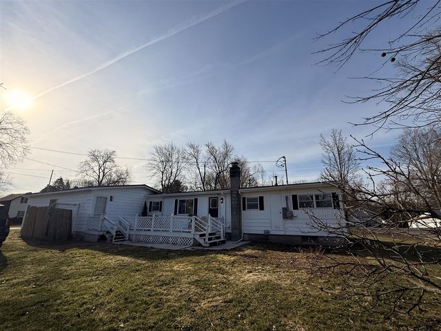 231 Smith Street, Sheridan, MI 48884