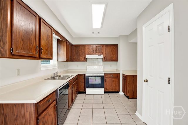 109 Country Lane, Pooler, GA 31322