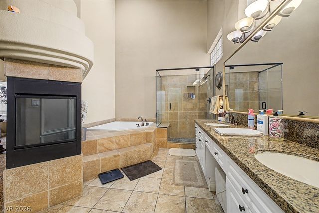 109 Weatherwood Court, Henderson, NV 89074