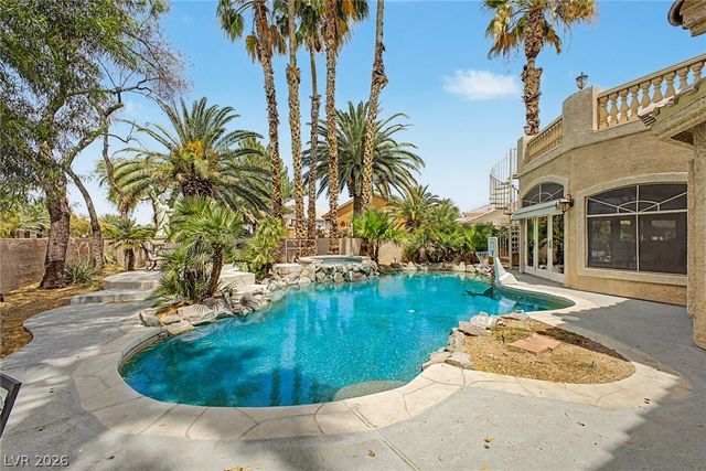 109 Weatherwood Court, Henderson, NV 89074