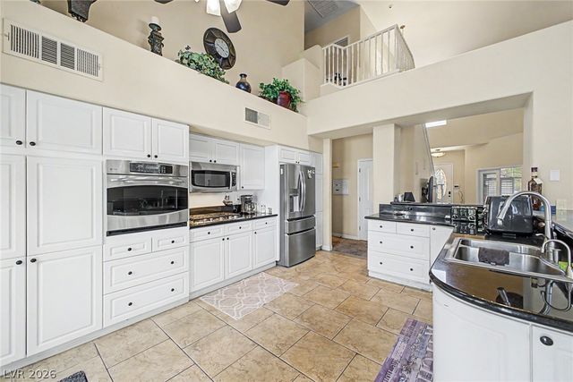 109 Weatherwood Court, Henderson, NV 89074