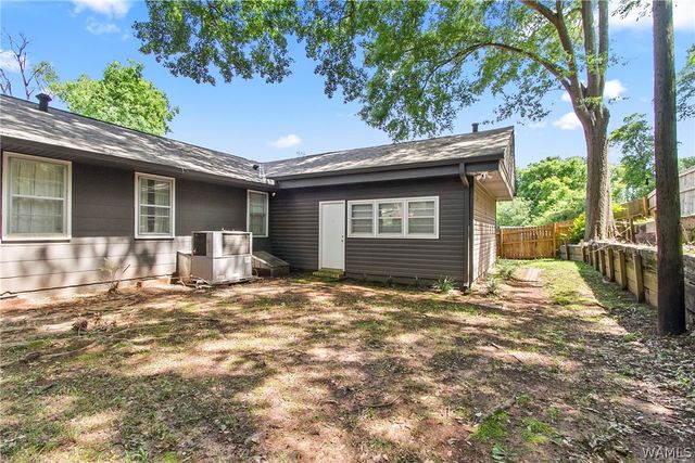 1904 22nd, Northport, AL 35476