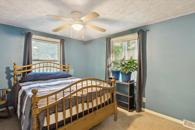 138 Knoll Drive, Battle Creek, MI 49017