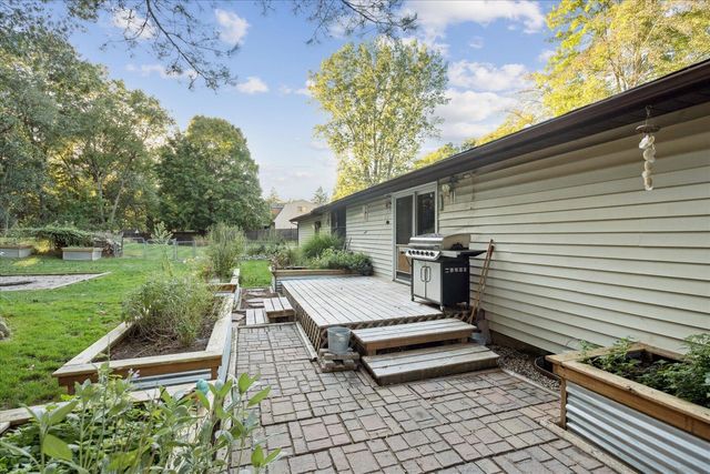 138 Knoll Drive, Battle Creek, MI 49017