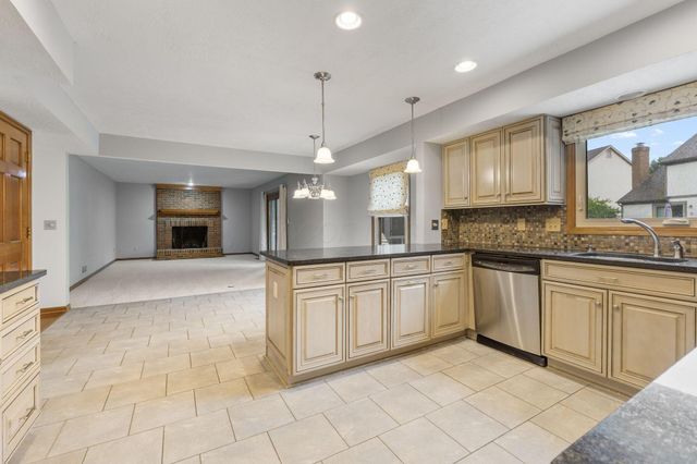 4554 Coolbrook Drive, Hilliard, OH 43026