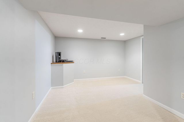 4554 Coolbrook Drive, Hilliard, OH 43026