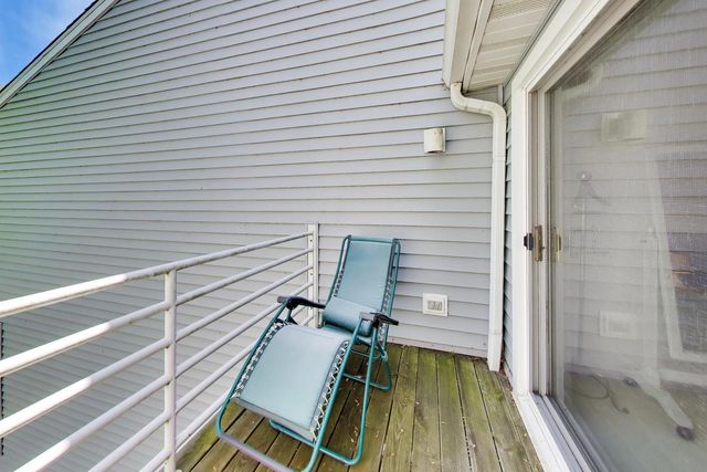 26443 N Ridge Court, Mundelein, IL 60060