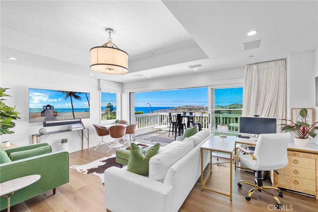 Image 22 of property listing at 1680 Louise, Laguna Beach, CA 92651