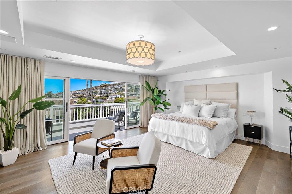 Image 26 of property listing at 1680 Louise, Laguna Beach, CA 92651
