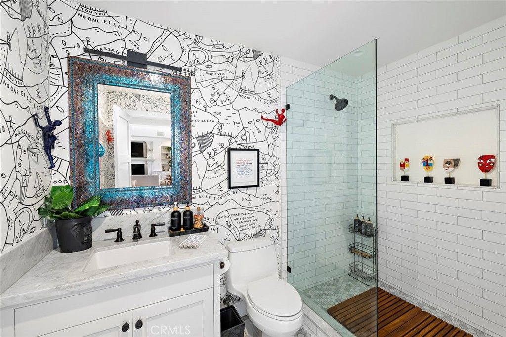 Image 32 of property listing at 1680 Louise, Laguna Beach, CA 92651