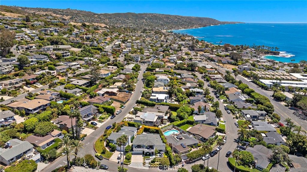 Image 34 of property listing at 1680 Louise, Laguna Beach, CA 92651