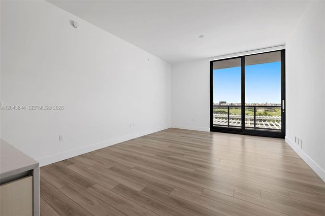 101 Diplomat Pkwy 2009, Hallandale Beach, FL 33009