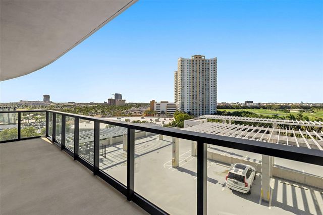 101 Diplomat Pkwy 2009, Hallandale Beach, FL 33009