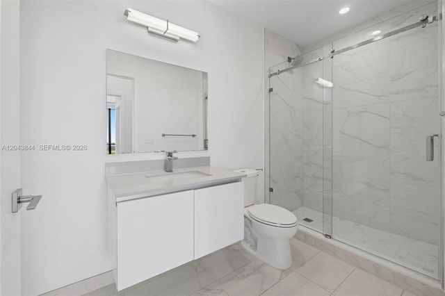 101 Diplomat Pkwy 2009, Hallandale Beach, FL 33009