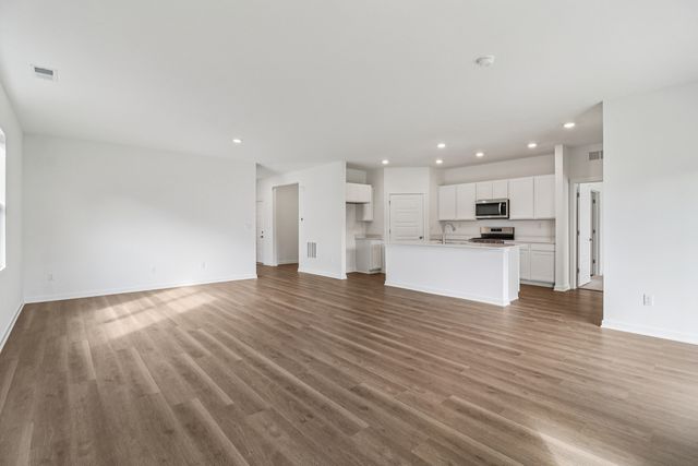 6296 Redwood Trail, Wonder Lake, IL 60097