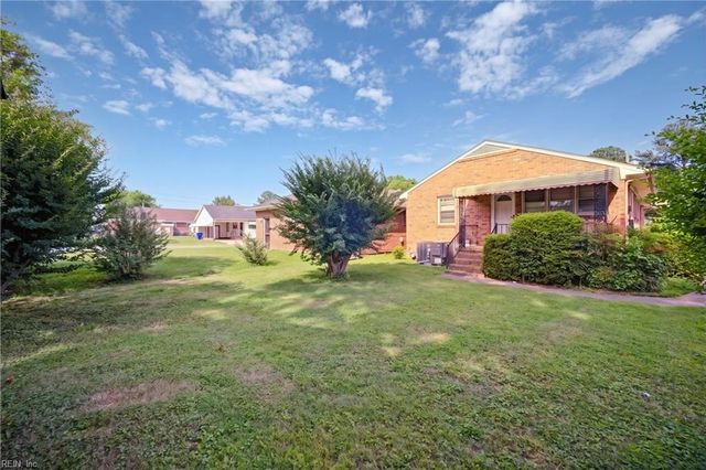 203 Maple ST, Suffolk, VA 23434