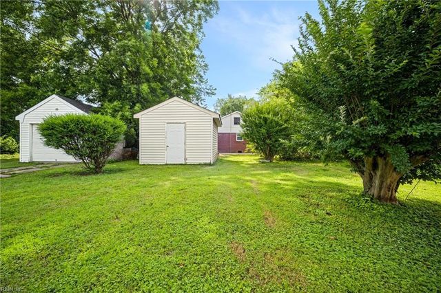203 Maple ST, Suffolk, VA 23434