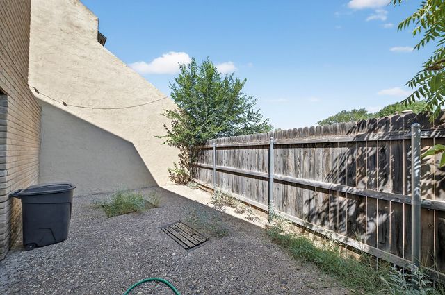 1200 W Scharbauer Dr, Midland, TX 79705