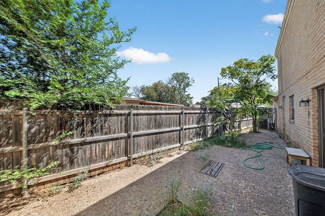 1200 W Scharbauer Dr, Midland, TX 79705