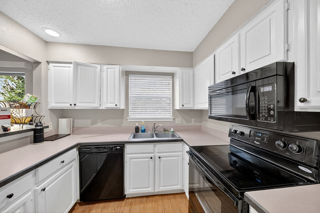 1200 W Scharbauer Dr, Midland, TX 79705