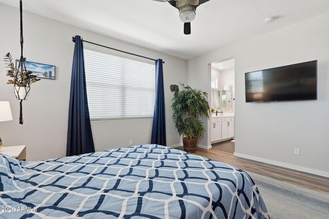 2757 S COMANCHE Drive, Chandler, AZ 85286
