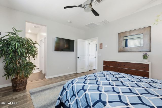 2757 S COMANCHE Drive, Chandler, AZ 85286