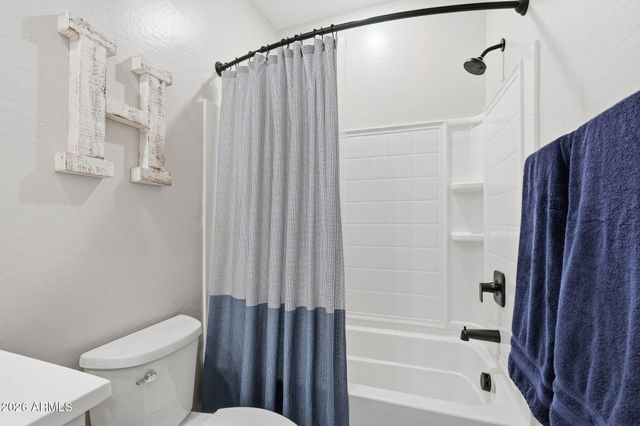 2757 S COMANCHE Drive, Chandler, AZ 85286