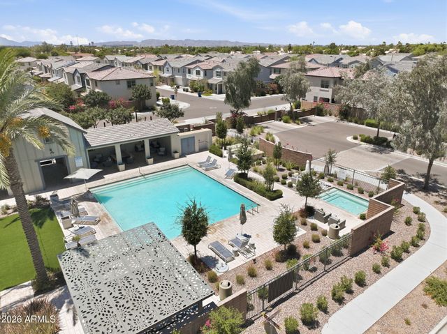 2757 S COMANCHE Drive, Chandler, AZ 85286
