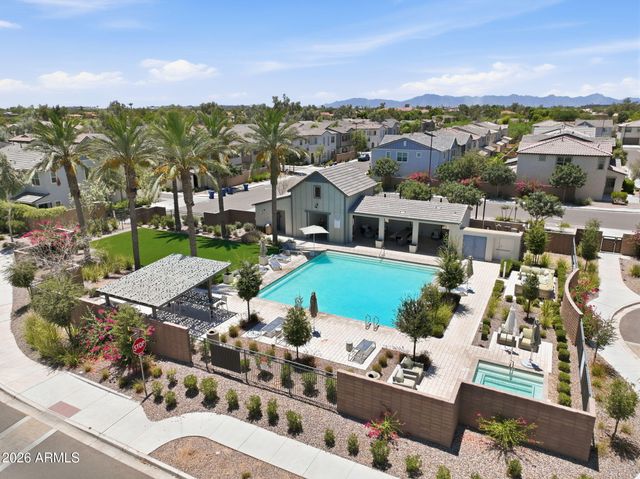2757 S COMANCHE Drive, Chandler, AZ 85286