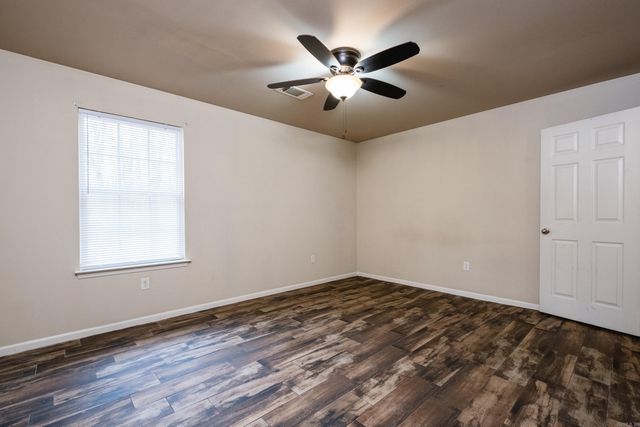 2424 Whispering Pine Road, Little Rock, AR 72210