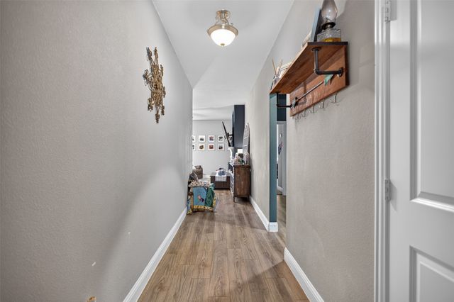 334 Pecos Drive, Crandall, TX 75114