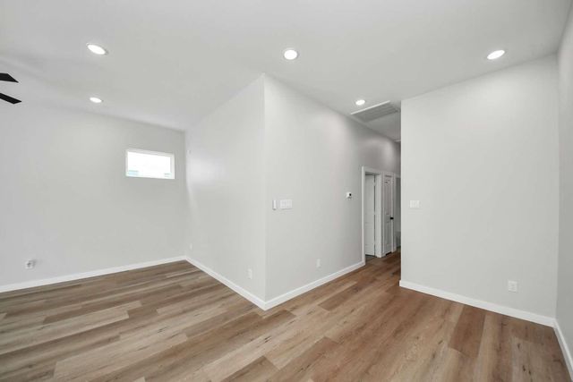 7906 Gladstone Street, Houston, TX 77051