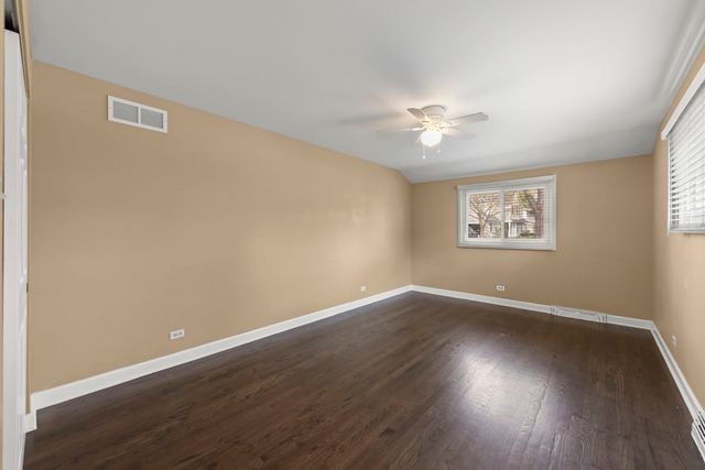 5818 Ridgewood Drive, Western Springs, IL 60558