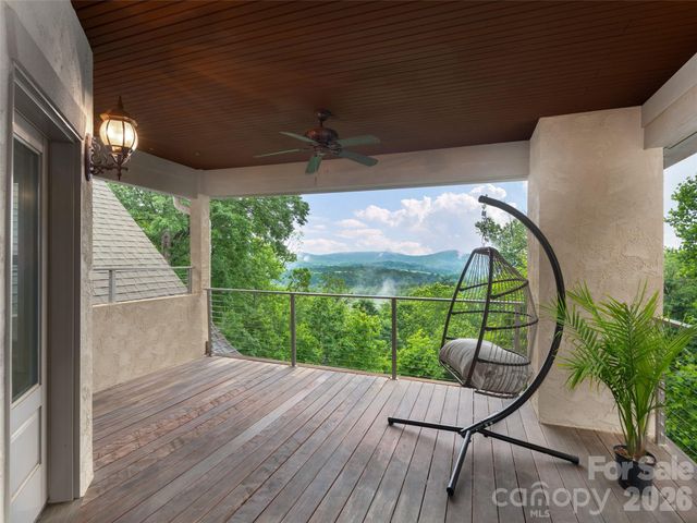 433 Coopers Hawk Drive, Asheville, NC 28803