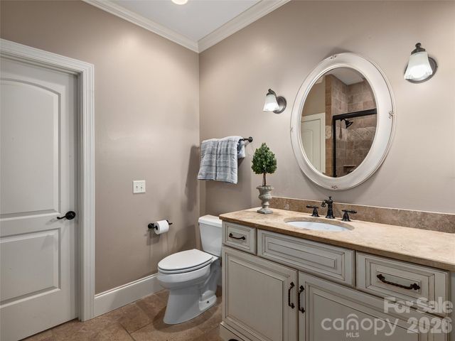 433 Coopers Hawk Drive, Asheville, NC 28803