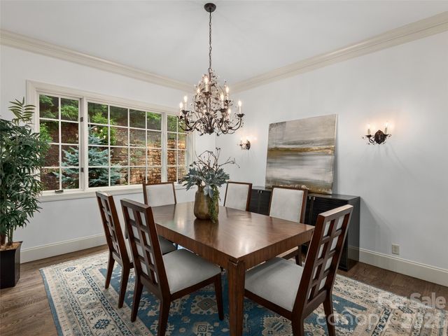 433 Coopers Hawk Drive, Asheville, NC 28803