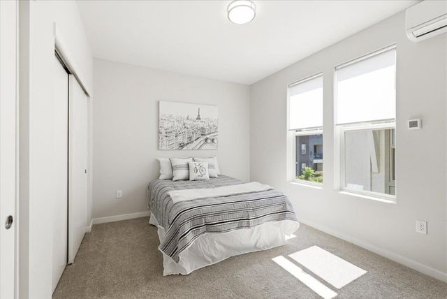 170 Box Ln, Sacramento, CA 95818