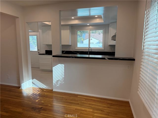 3650 Hackett Avenue, Long Beach, CA 90808