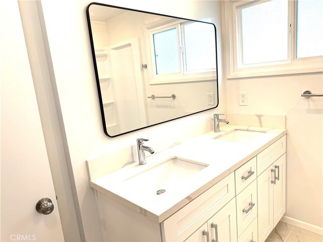 3650 Hackett Avenue, Long Beach, CA 90808