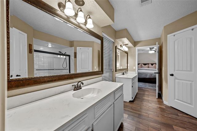 4702 Gulfway Drive, Baytown, TX 77521