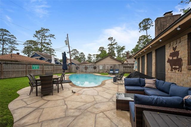 4702 Gulfway Drive, Baytown, TX 77521