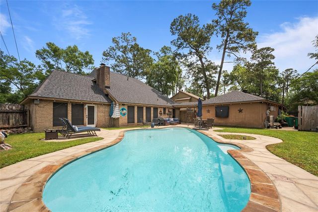 4702 Gulfway Drive, Baytown, TX 77521
