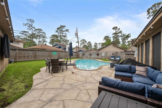 4702 Gulfway Drive, Baytown, TX 77521