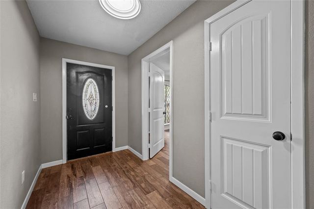4702 Gulfway Drive, Baytown, TX 77521