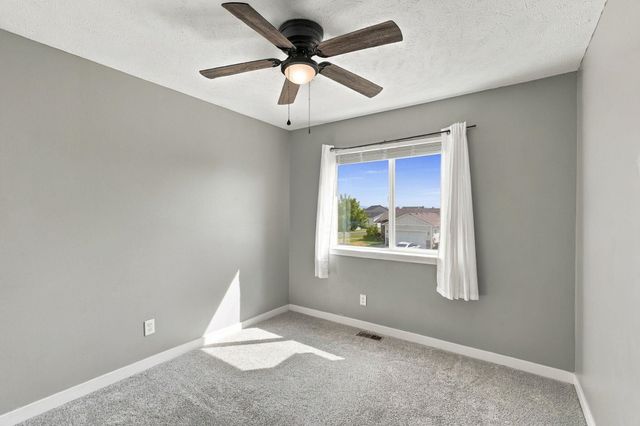 9014 W Campus Dr, Spokane, WA 99224