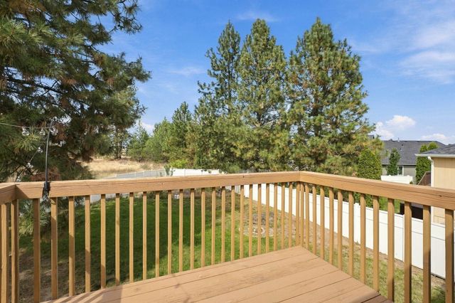 9014 W Campus Dr, Spokane, WA 99224