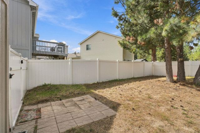 9014 W Campus Dr, Spokane, WA 99224